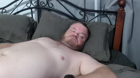 Snapshot of bob123478 chatting on January 24, 8:00 pm bob online show from January 24, 8:00 pm