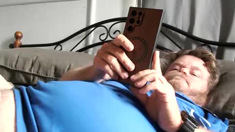 Snapshot of bob123478 chatting on September 19, 9:37 pm bob online show from September 19, 9:37 pm