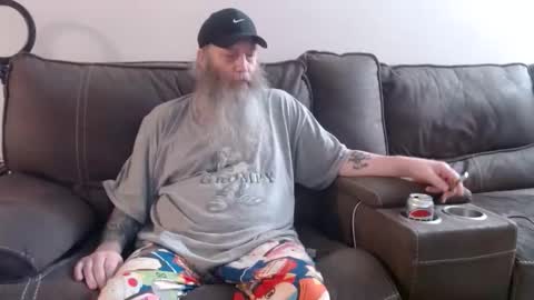 Stupid Redneck and Becky online show from February 18, 6:09 am