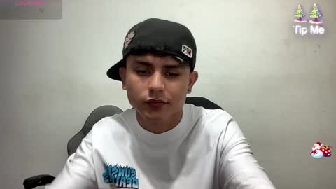 Bob  INDEPENDENT MODEL online show from December 3, 11:13 pm