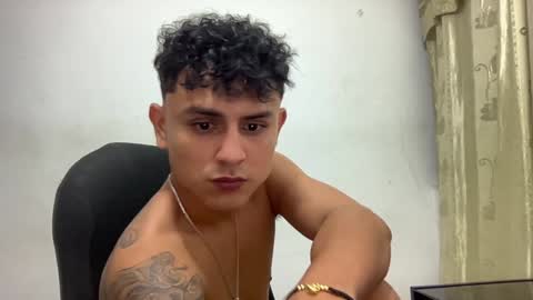 Bob  INDEPENDENT MODEL online show from December 24, 1:49 am