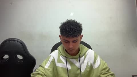 Bob  INDEPENDENT MODEL online show from December 25, 12:27 am