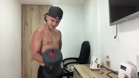 Bob  INDEPENDENT MODEL online show from September 23, 2:03 am