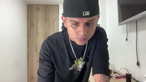 Bob  INDEPENDENT MODEL online show from October 11, 3:06 am