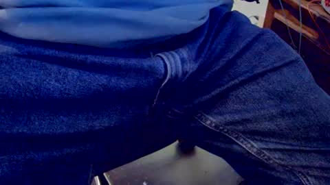 Snapshot of bobbie420_ chatting on December 3, 2:58 am bobbie420_ online show from December 3, 2:58 am