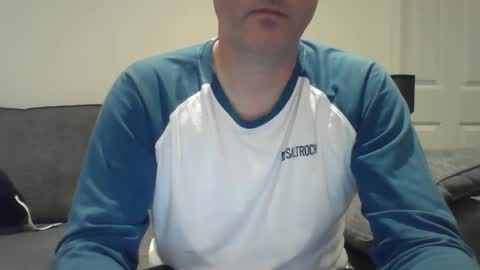 bobby_113 online show from December 30, 12:43 am