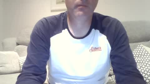 Snapshot of bobby_113 chatting on June 26, 1:10 am bobby_113 online show from June 26, 1:10 am