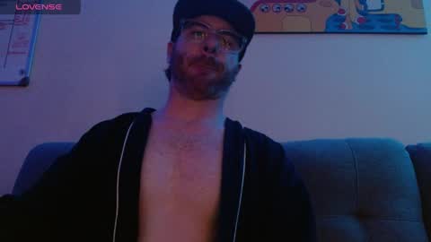 Snapshot of bobbyenglish69 chatting on March 26, 6:08 am Bobby English online show from March 26, 6:08 am