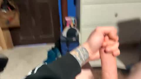 Snapshot of bobdillon401 chatting on February 24, 4:16 pm bobdillon401 online show from February 24, 4:16 pm