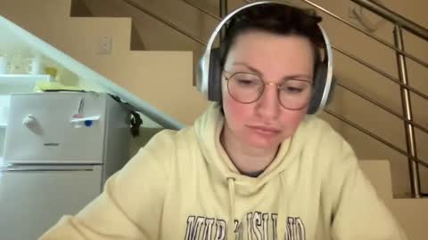 Snapshot of bobwig4 chatting on January 9, 2:11 am Tips prfr 11-55-111 tok online show from January 9, 2:11 am