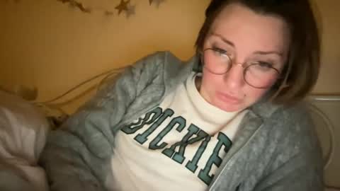 Snapshot of bobwig4 chatting on March 5, 9:15 pm Tips prfr 11-55-111 tok online show from March 5, 9:15 pm