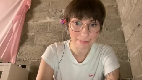 Snapshot of bobwig4 chatting on September 19, 9:04 pm Tips prfr 11-55-111 tok online show from September 19, 9:04 pm