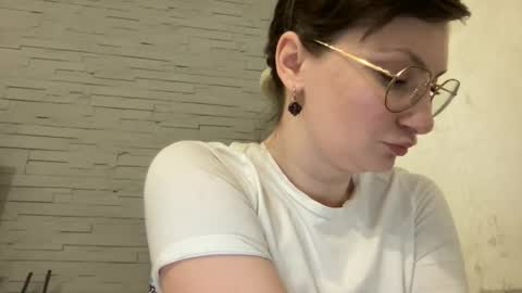 Snapshot of bobwig4 chatting on March 2, 4:36 am Tips prfr 11-55-111 tok online show from March 2, 4:36 am