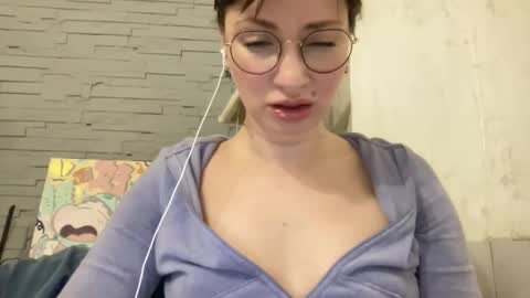 Snapshot of bobwig4 chatting on March 7, 9:45 pm Tips prfr 11-55-111 tok online show from March 7, 9:45 pm