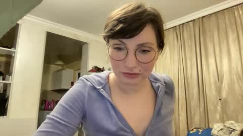 Snapshot of bobwig4 chatting on April 2, 9:34 pm Tips prfr 11-55-111 tok online show from April 2, 9:34 pm