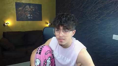 BodhiHayes online show from February 20, 6:59 am