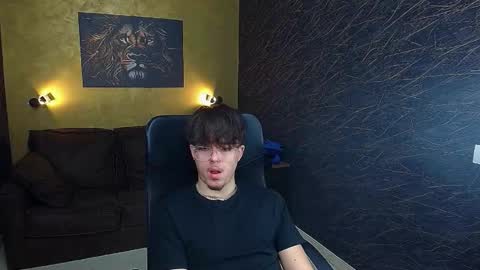 BodhiHayes online show from February 26, 6:34 am