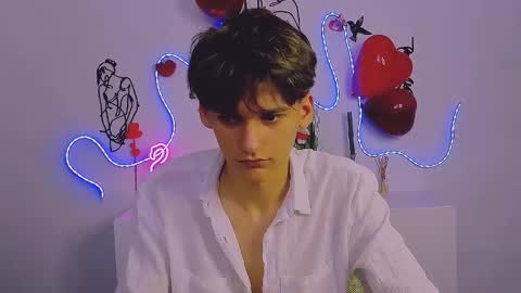 bodi_jon online show from February 9, 8:24 pm