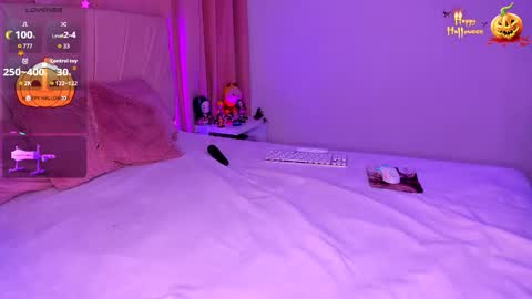 DANIELA online show from October 23, 11:35 pm