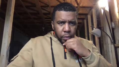 Snapshot of bogarcon234 chatting on October 16, 6:09 pm Bogarcon234 online show from October 16, 6:09 pm