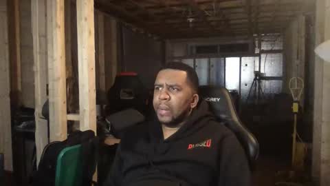 Bogarcon234 online show from March 4, 2:28 am