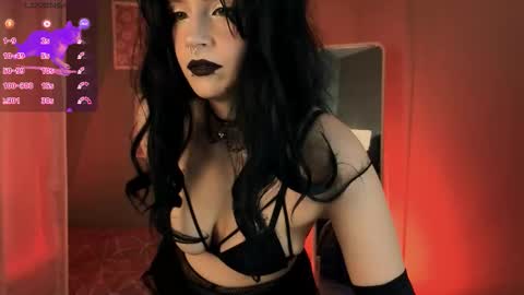Snapshot of bogemabella chatting on March 27, 9:36 pm Your Mistress Bella online show from March 27, 9:36 pm