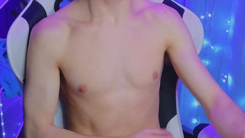 ALEXPVT IS OPEN online show from January 12, 9:19 pm