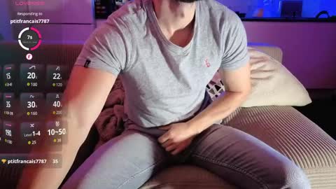 Snapshot of boiteasex chatting on April 4, 5:38 am boiteasex online show from April 4, 5:38 am