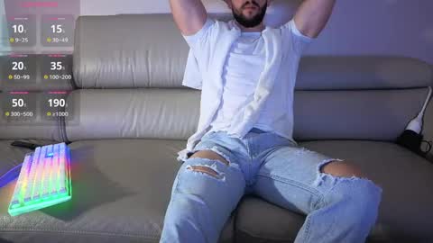 Snapshot of boiteasex chatting on April 16, 4:24 am boiteasex online show from April 16, 4:24 am