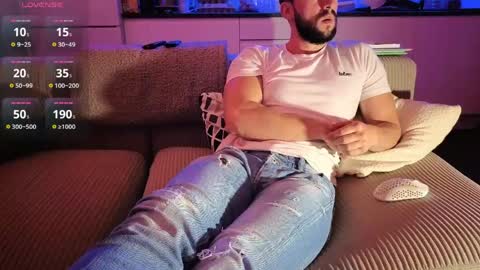 Snapshot of boiteasex chatting on April 23, 3:52 am boiteasex online show from April 23, 3:52 am