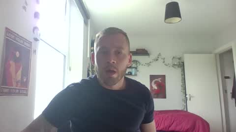 boky_ online show from May 1, 1:48 pm