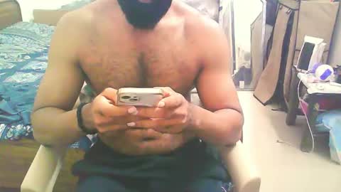 Snapshot of boldinddude chatting on November 14, 7:12 pm Chris B online show from November 14, 7:12 pm