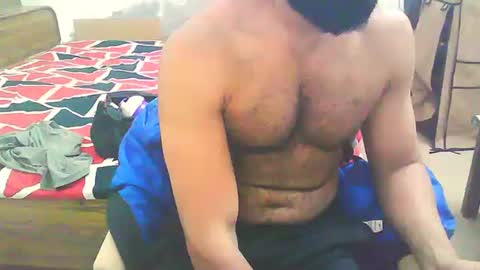 Snapshot of boldinddude chatting on November 24, 11:43 am Chris B online show from November 24, 11:43 am