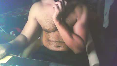 Snapshot of boldinddude chatting on December 14, 12:10 pm Chris B online show from December 14, 12:10 pm