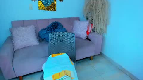 Snapshot of bombaneraa chatting on June 23, 6:39 pm Salma Independent Model online show from June 23, 6:39 pm