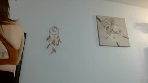 Snapshot of bombshellbaeby chatting on November 10, 12:20 am BombshellBaeby online show from November 10, 12:20 am