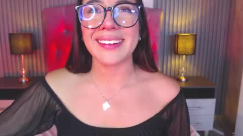 bonnali_lune online show from November 22, 10:42 pm