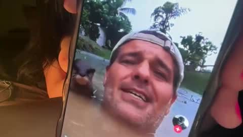 BonnettBonett   I cam from 4pm- 12am central time Costa Rica online show from November 6, 3:07 am