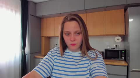 Snapshot of bonnie77777 chatting on March 8, 8:00 am Bonnie online show from March 8, 8:00 am