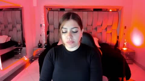 Bonnie  online show from December 23, 11:14 am