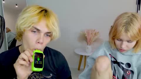 Jessy  Mark online show from September 9, 5:12 pm