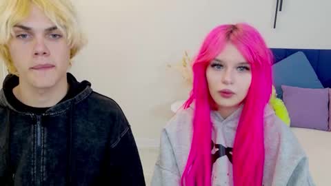 Jessy  Mark online show from October 8, 5:10 pm