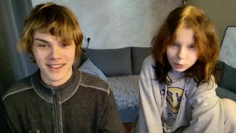 Snapshot of bonnie_and_c1yde chatting on April 29, 5:11 am Jessy Mark online show from April 29, 5:11 am