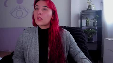 Bonnie Help me reach 500 likes online show from October 31, 4:30 pm