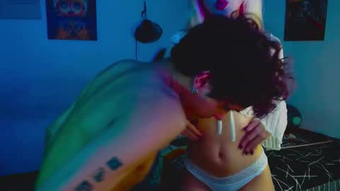 Bonnie Y Ash online show from October 17, 4:37 am