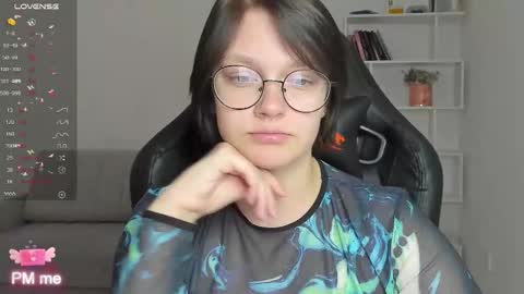 bonniebill2 online show from September 15, 11:43 am