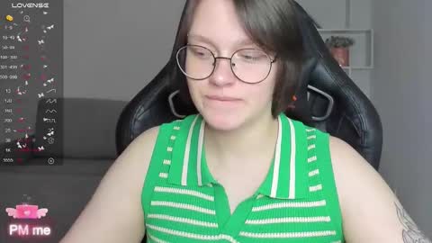 bonniebill2 online show from October 7, 10:23 am