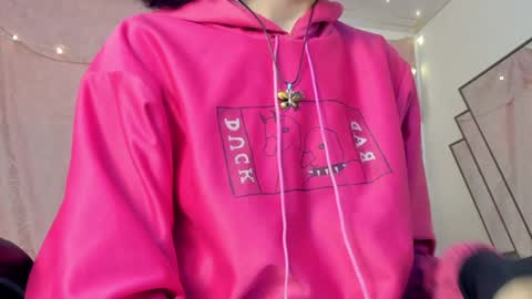   online show from January 11, 11:23 am