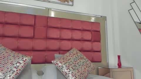   online show from October 20, 11:38 pm