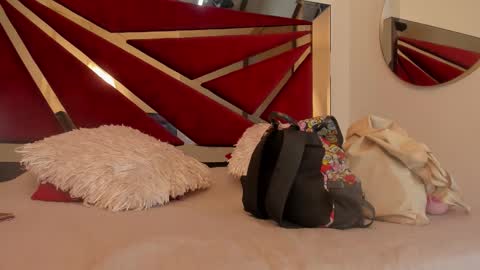   online show from January 14, 12:05 am